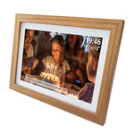 Ramka na zdjęcia Denver z FRAMEO FHD 15.6" 8GB dark wood