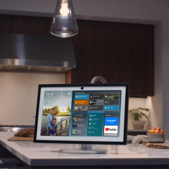 Amazon Echo Show 21 (2024)