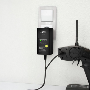 Ładowarka do akumulatorów ANSMANN ACS110