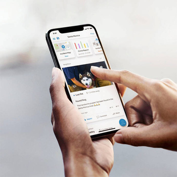 Bezprzewodowa kamera zewnętrzna Ring Spotlight Cam HD Security Camera Czarna